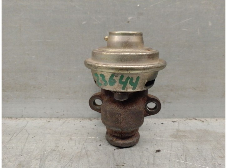 Recambio de valvula egr para volvo v40 familiar td referencia OEM IAM 7700101759 