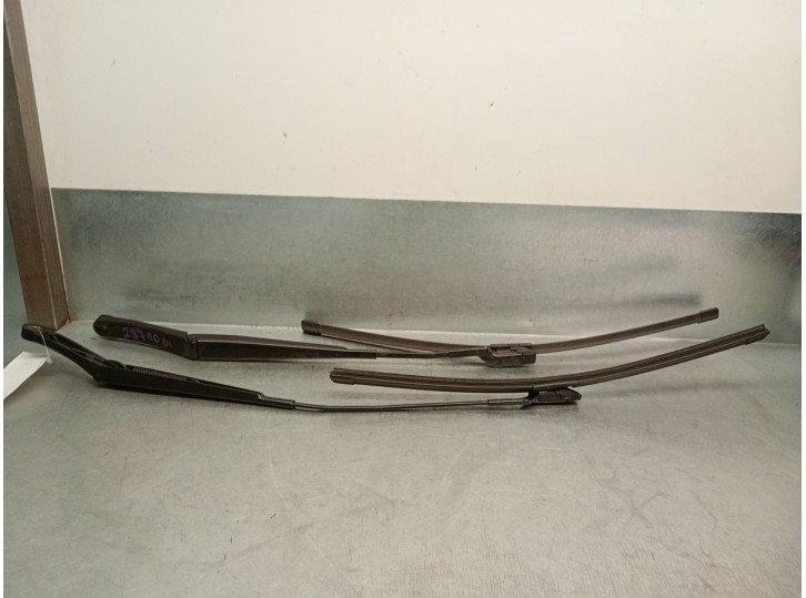 Recambio de brazo limpia delantero derecho para volkswagen tiguan (5n_) 2.0 tdi referencia OEM IAM 5NB955410 5NB955410 