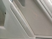 Recambio de guarnecido puerta trasera derecha para volkswagen tiguan (5n_) 2.0 tdi referencia OEM IAM 5NA867212J 5NA867212J 