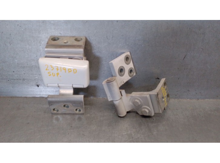 Recambio de bisagra porton para citroën berlingo 1.9 diesel referencia OEM IAM 871771 871770 