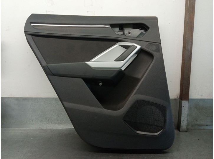 Recambio de guarnecido puerta trasera izquierda para audi q3 (f3b) 35 tdi referencia OEM IAM 83B867303G 83B867303G 