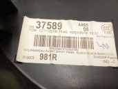 Recambio de guarnecido puerta delantera derecha para smart forfour hatchback (453) electric drive (453.091) referencia OEM IAM A