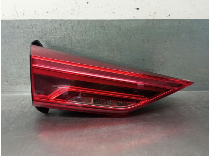 Recambio de piloto trasero izquierdo para audi q3 (f3b) 35 tdi referencia OEM IAM 83A945093 83A945093 