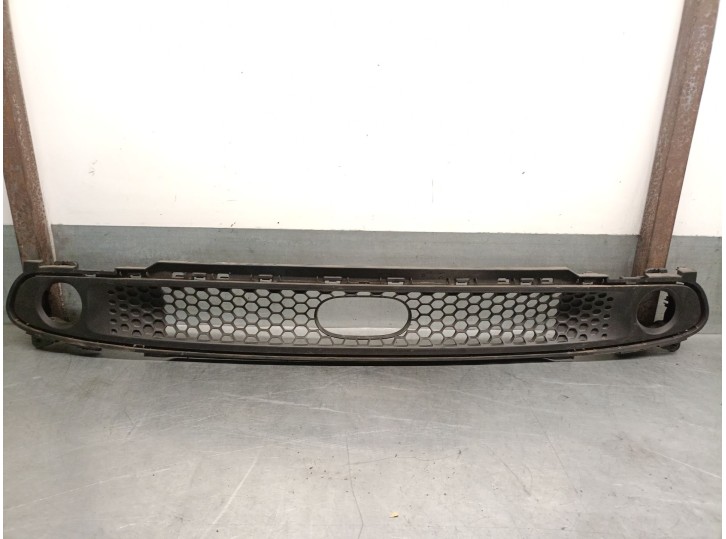 Recambio de rejilla paragolpes central para smart forfour hatchback (453) electric drive (453.091) referencia OEM IAM A453888080