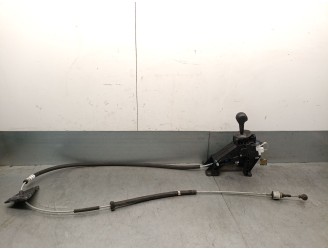 Recambio de palanca cambio para smart forfour hatchback (453) electric drive (453.091) referencia OEM IAM A4532676400 A453267640