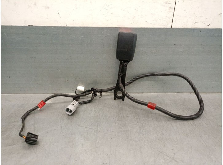 Recambio de enganche cinturon delantero izquierdo para lexus ct (zwa10_) 200h (zwa10_) referencia OEM IAM 7323076210C0 732307621