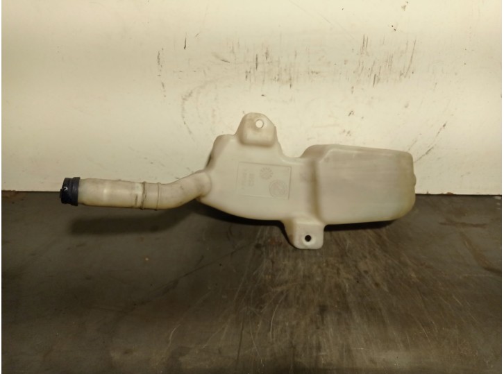 Recambio de deposito limpia para fiat panda (169) 1.2 cat referencia OEM IAM 46804527 46804527 