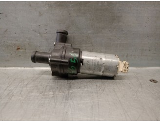 Recambio de bomba agua para bmw serie 1 berlina (e81/e87) 2.0 16v referencia OEM IAM 67128377430 67128377430 0392020024 BOSCH