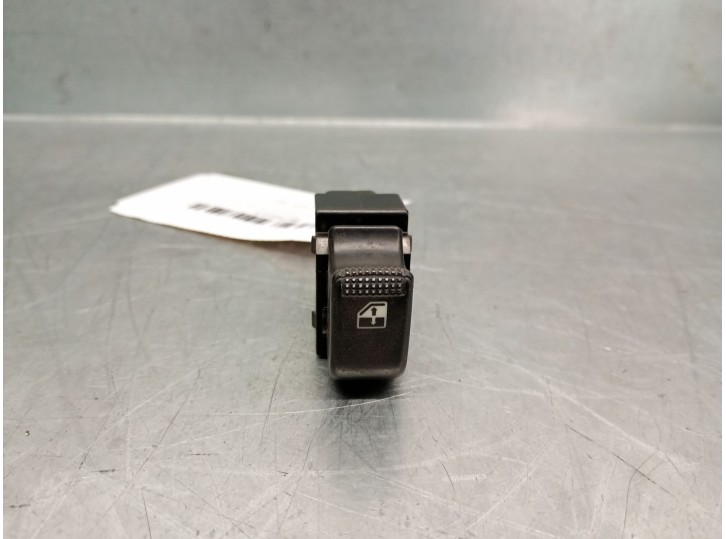 Recambio de mando elevalunas delantero derecho para kia shuma ii 1.6 cat referencia OEM IAM 0K2N166360D 0K2N166360D 