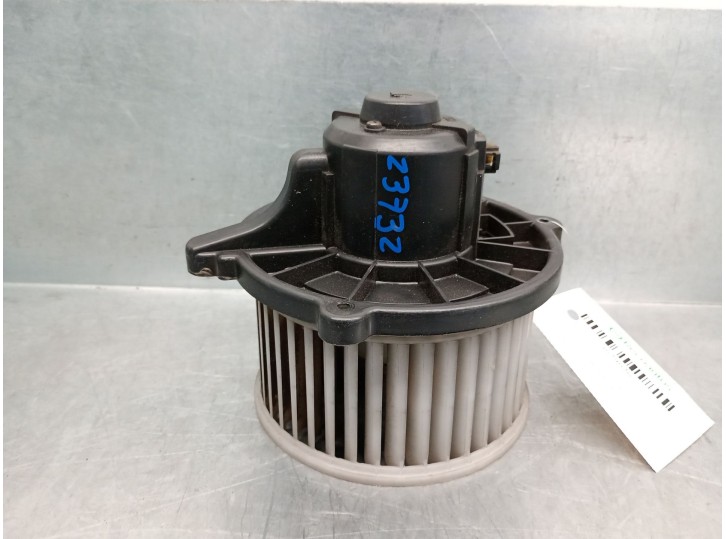 Recambio de motor calefaccion para kia shuma ii 1.6 cat referencia OEM IAM 0K2A161B10 0K2A161B10 