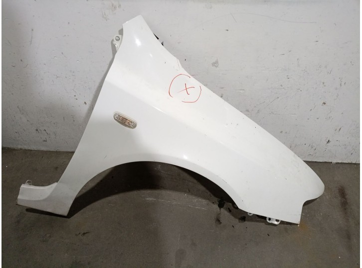 Recambio de aleta delantera derecha para fiat stilo (192) 1.6 16v cat referencia OEM IAM 46762218 46762218 