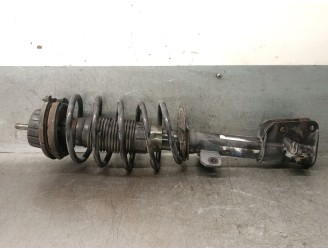 Replacement front right shock absorber for Fiat Stilo (192) 1.6 16v cat OEM IAM reference 50709850 50709850 