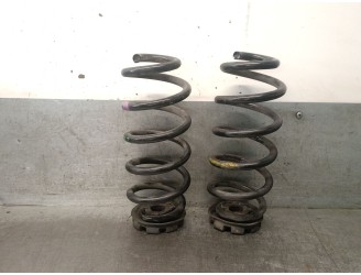 Recambio de muelle amortiguacion para smart forfour hatchback (453) electric drive (453.091) referencia OEM IAM A4533240804 A453