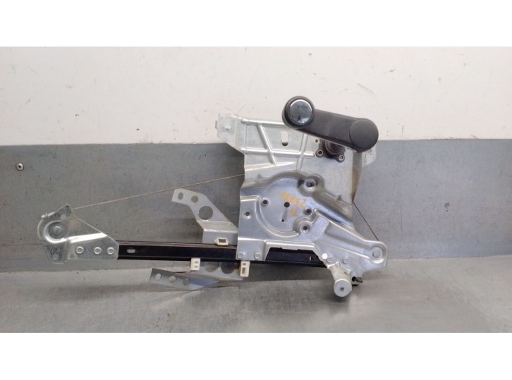 Recambio de elevalunas trasero izquierdo para audi a4 berlina (b5) 1.8 20v turbo referencia OEM IAM 8D0839399A 8D0839399A 