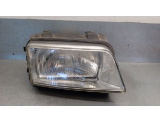 Replacement right headlight for Audi A4 saloon (B5) 1.8 20V turbo OEM IAM reference 8D0941004A 8D0941030A 