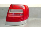 Recambio de piloto trasero derecho para audi a4 berlina (b5) 1.8 20v turbo referencia OEM IAM 8D0945112D 8D0945112D 