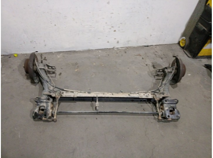 Recambio de puente trasero para audi a4 berlina (b5) 1.8 20v turbo referencia OEM IAM 8D0500047C 8D0500047C