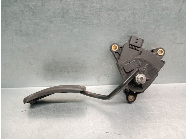 Recambio de potenciometro pedal para renault megane ii berlina 5p 1.5 dci diesel referencia OEM IAM 8200153270 8200153270 