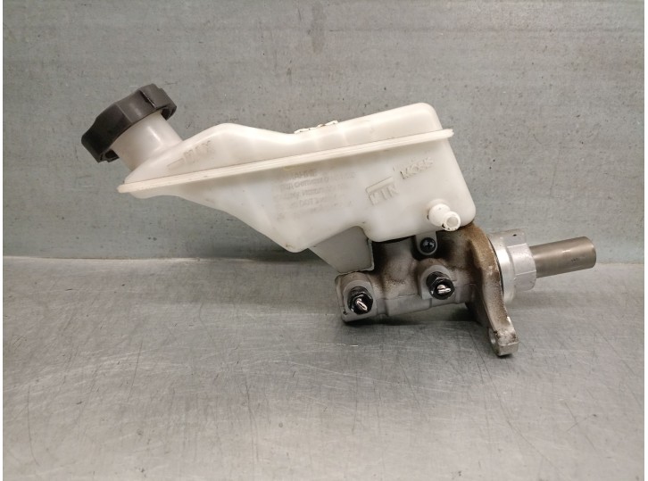 Recambio de bomba freno para hyundai tucson (tl, tle) 1.7 crdi referencia OEM IAM 58510D7100 58510D7100 MOBIS