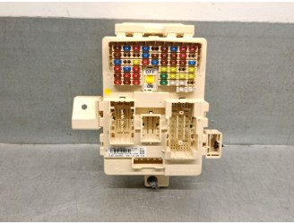 Recambio de caja reles / fusibles para hyundai tucson (tl, tle) 1.7 crdi referencia OEM IAM 91950D3510 