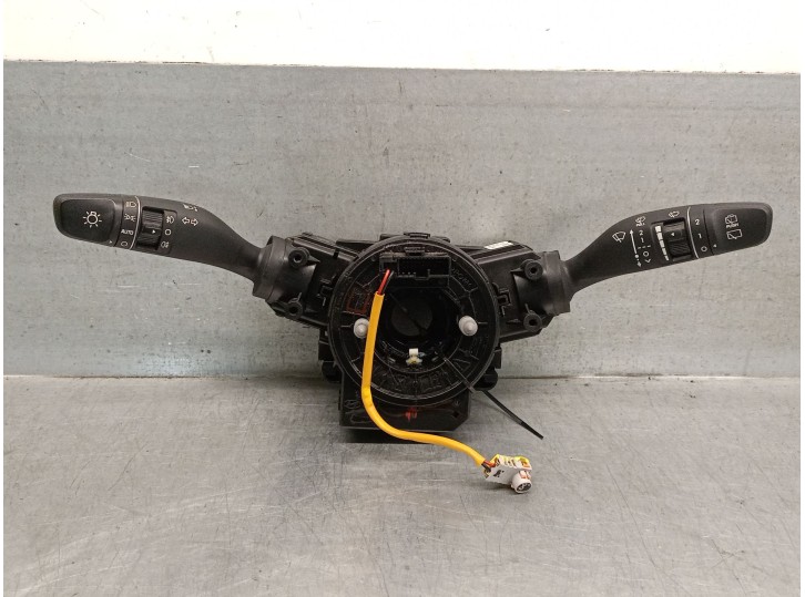 Recambio de mando luces para hyundai tucson (tl, tle) 1.7 crdi referencia OEM IAM 93403D3950 93403D3950 