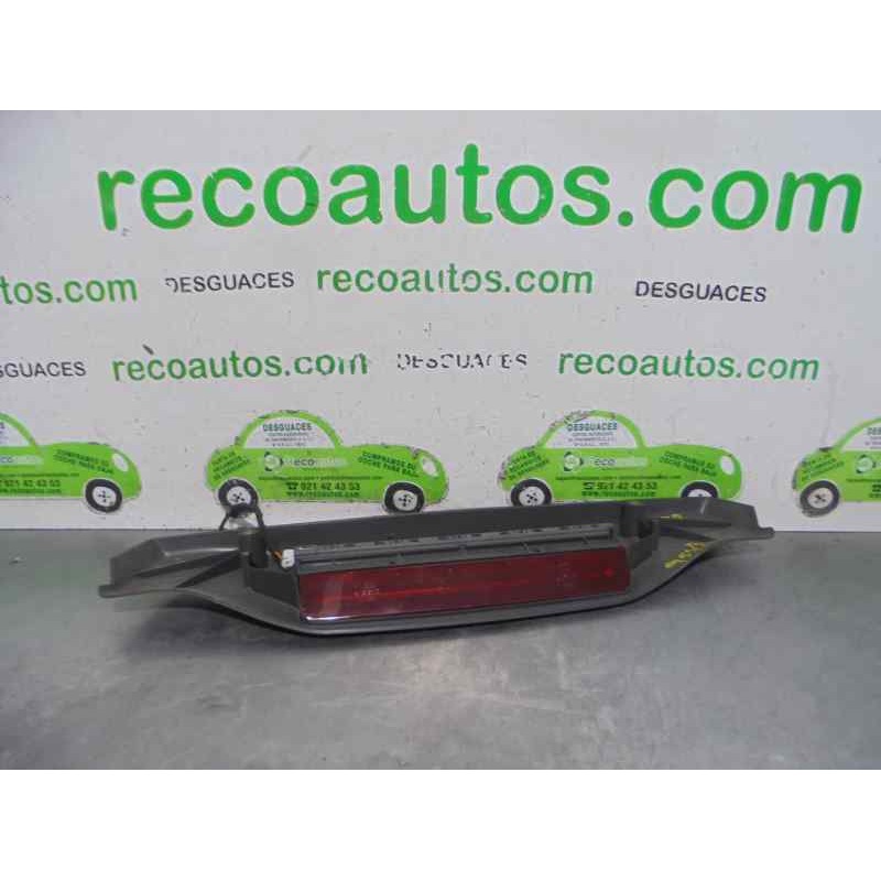 Recambio de luz central de freno para fiat punto berlina (188) 1.2 cat referencia OEM IAM   