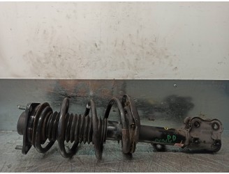 Replacement front right shock absorber for Hyundai i40 1.7 CRDi CAT OEM IAM reference 546613Z900 