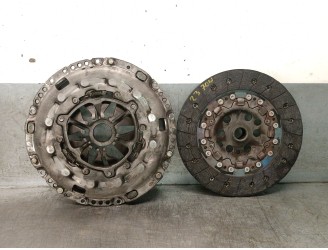 Recambio de kit embrague para skoda octavia berlina (1z3) 1.9 tdi referencia OEM IAM 03G141015N 03G141015N 