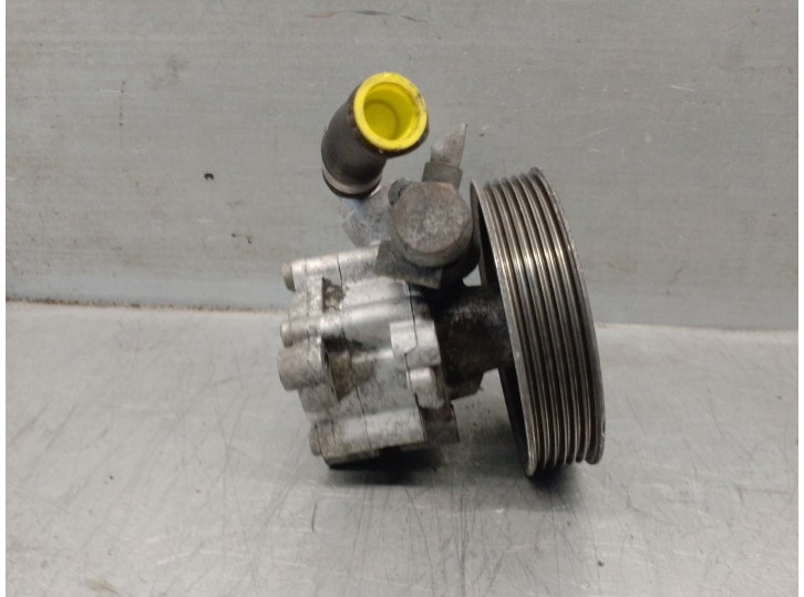 Recambio de bomba servodireccion para fiat linea (323_, 110_) 1.6 d multijet referencia OEM IAM 51852320 51852320 ZF