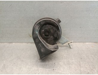 Recambio de claxon para bmw x3 (e83) 2.0 sd referencia OEM IAM A046466 61337195894 BOSCH