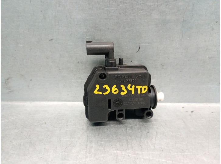 Recambio de motor tapa deposito combustible para bmw serie 3 lim. (f30) 318d referencia OEM IAM 7270792A  