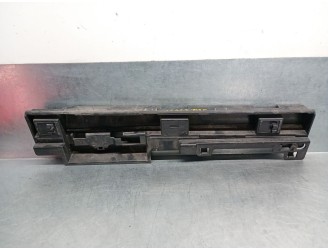 Recambio de refuerzo lateral para bmw serie 3 lim. (f30) 318d referencia OEM IAM 51777256917 