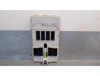 Recambio de caja reles / fusibles para bmw serie 3 lim. (f30) 318d referencia OEM IAM 931568001 