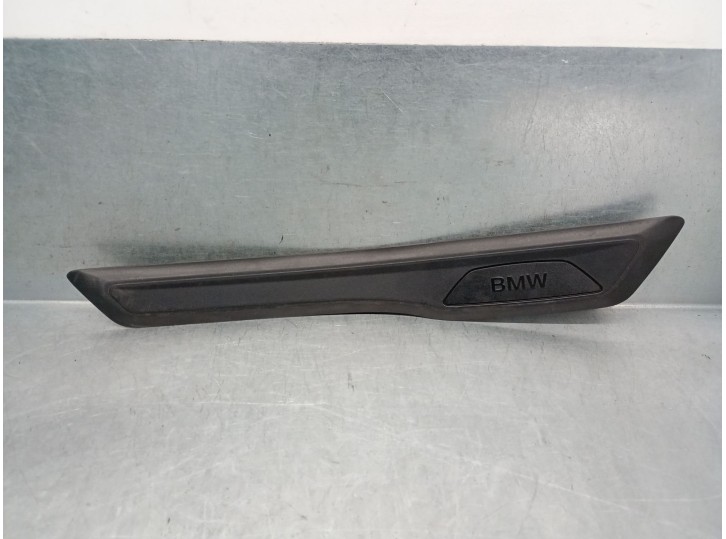 Recambio de moldura para bmw serie 3 lim. (f30) 318d referencia OEM IAM 51477263314 