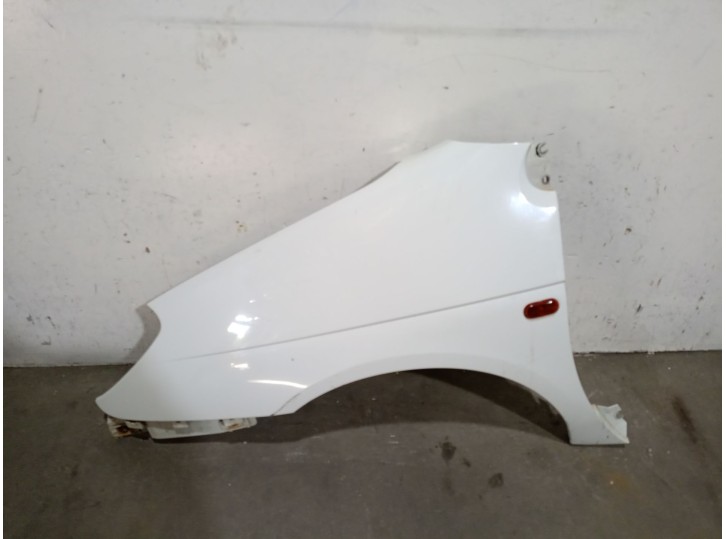 Recambio de aleta delantera izquierda para renault scenic (ja..) 1.9 dti diesel referencia OEM IAM 7751474880 7751474880 