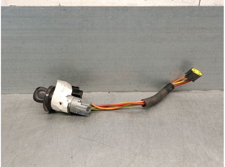 Recambio de conmutador de arranque para renault scenic (ja..) 1.9 dti diesel referencia OEM IAM 7700425327 7700425327 