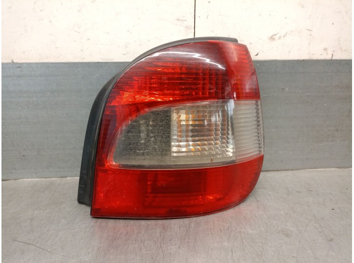 Recambio de piloto trasero derecho para renault scenic (ja..) 1.9 dti diesel referencia OEM IAM 7700428055 7700428055 VALEO