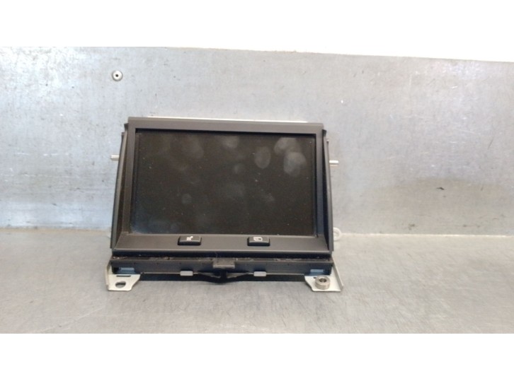 Replacement multifunction display for Land Rover Range Rover Sport I (l320) 3.6 d 4x4 OEM IAM reference YIE500090 YIP500390 DE