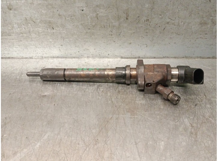 Recambio de inyector para ford focus c-max (cap) 2.0 tdci cat referencia OEM IAM 9647247280 