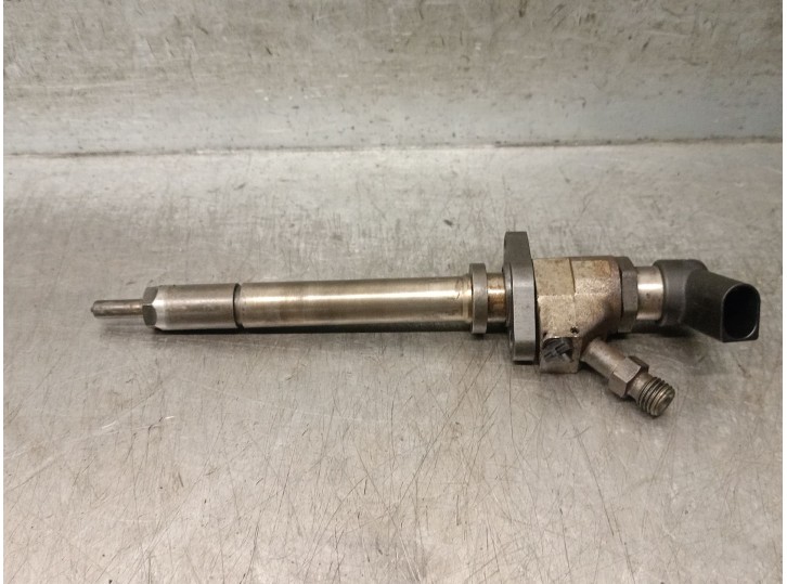 Recambio de inyector para ford focus c-max (cap) 2.0 tdci cat referencia OEM IAM 9647247280 