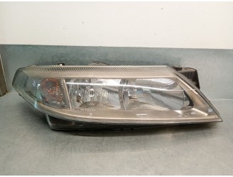 Recambio de faro derecho para renault laguna ii (bg0) 1.9 dci diesel referencia OEM IAM 8200163324 7701474501 