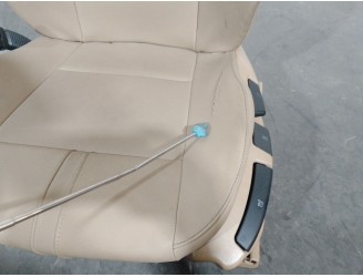 Recambio de maneta exterior delantera izquierda para dacia sandero ii 0.9 tce cat referencia OEM IAM 806075231R  5 PUERTAS 2