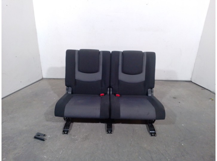 Recambio de asientos traseros para mazda 5 berl. (cr) 2.0 diesel cat referencia OEM IAM CC545730XE02 CC545730XE02 