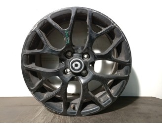 Recambio de llanta para smart forfour hatchback (453) electric drive (453.091) referencia OEM IAM A4534010500 R166.5JX16CH40 