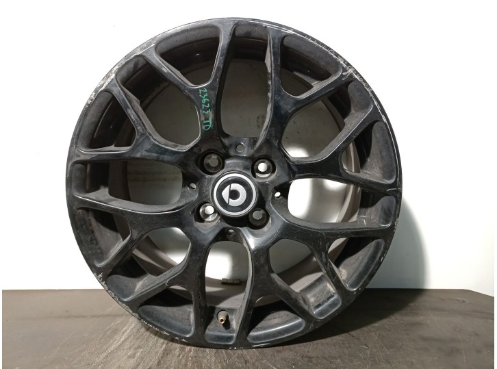 Recambio de llanta para smart forfour hatchback (453) electric drive (453.091) referencia OEM IAM A4534010500 R166.5JX16CH40 