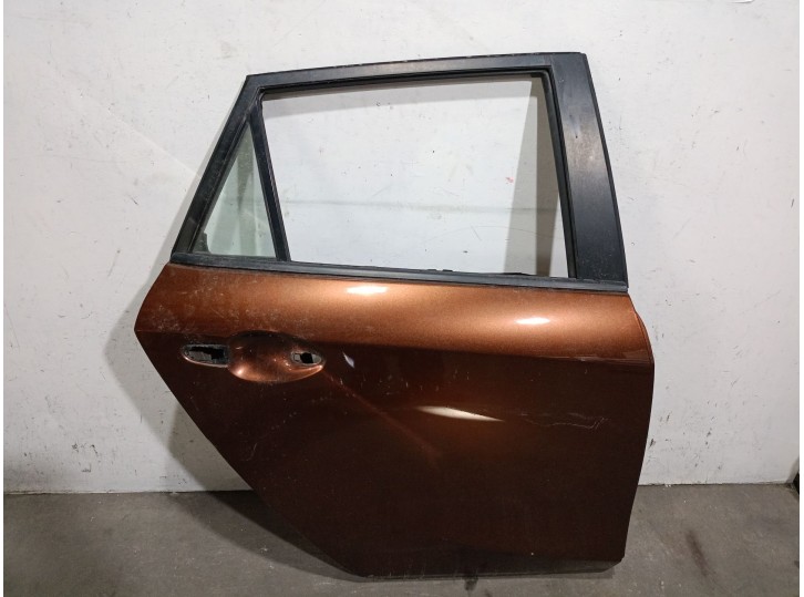 Recambio de puerta trasera derecha para mazda 3 (bl) 1.6 mzr cd (bl14) referencia OEM IAM BBY67202XH BBY67202XH 