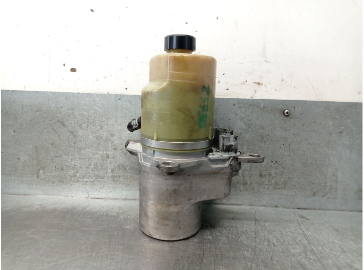 Replacement power steering pump for Ford Focus C-MAX (CAP) 2.0 TDCi CAT OEM IAM reference 3M513D745AB 3M513D745AB C6S4B