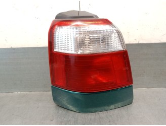 Recambio de piloto trasero izquierdo para subaru forester s10 (sf) 2.0 cat referencia OEM IAM 22020697 84201FC130 KOITO