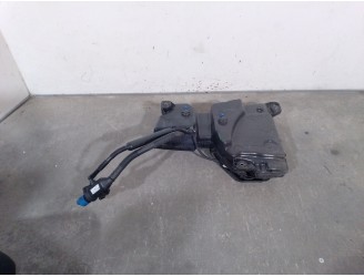 Recambio de deposito combustible para audi q3 (f3b) 35 tdi referencia OEM IAM 5QF131877L 5QF131877L 