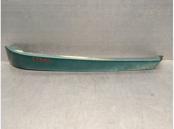 Recambio de molduras delanteras para subaru forester s10 (sf) 2.0 cat referencia OEM IAM 57112FC000QA 57112FC000QA 